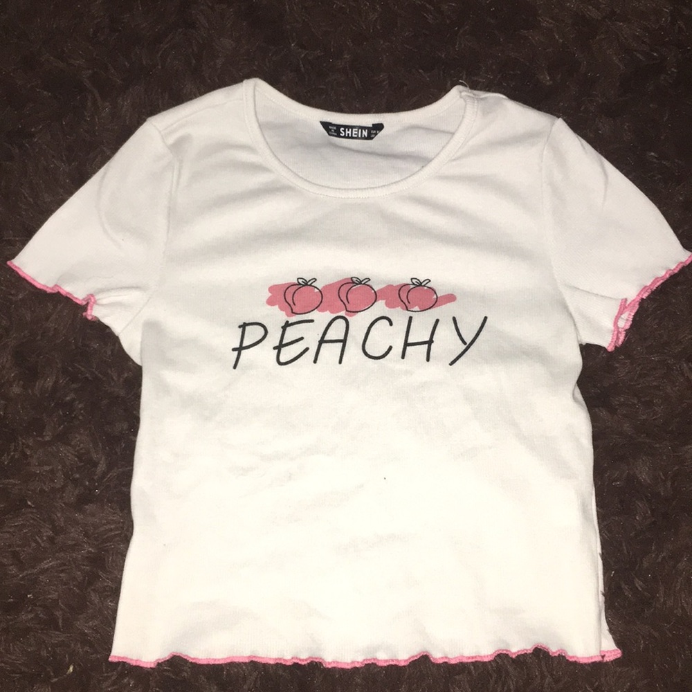 Peachy white crop top